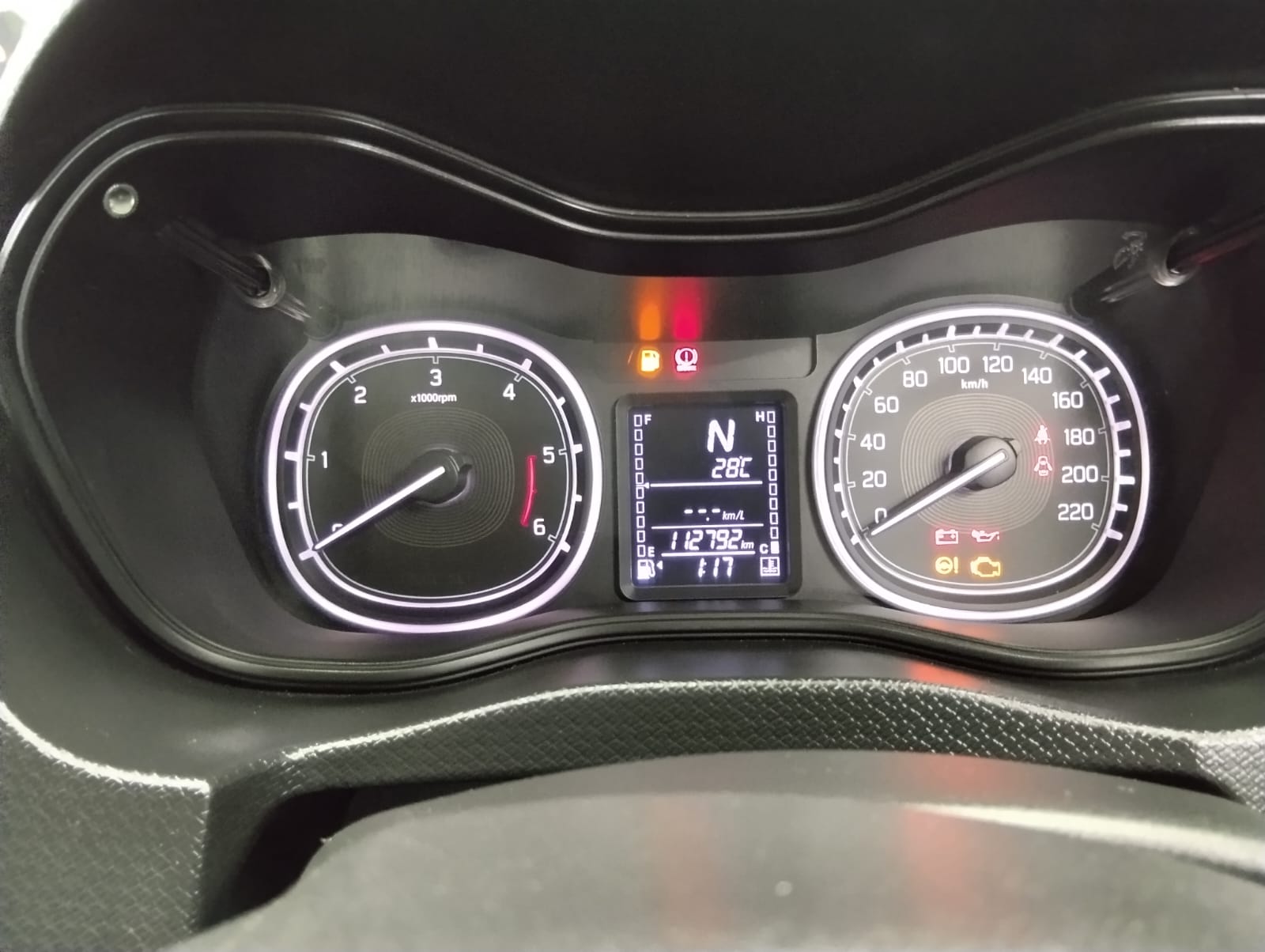 Used-Maruti Suzuki-Vitara Brezza-ZDi_AGS-Cars-in-MADURAI-Second-Maruti Suzuki-Vitara Brezza-ZDi_AGS-Cars-in-MADURAI-Per-Owned-Maruti Suzuki-Vitara Brezza-ZDi_AGS-Cars-in-MADURAI