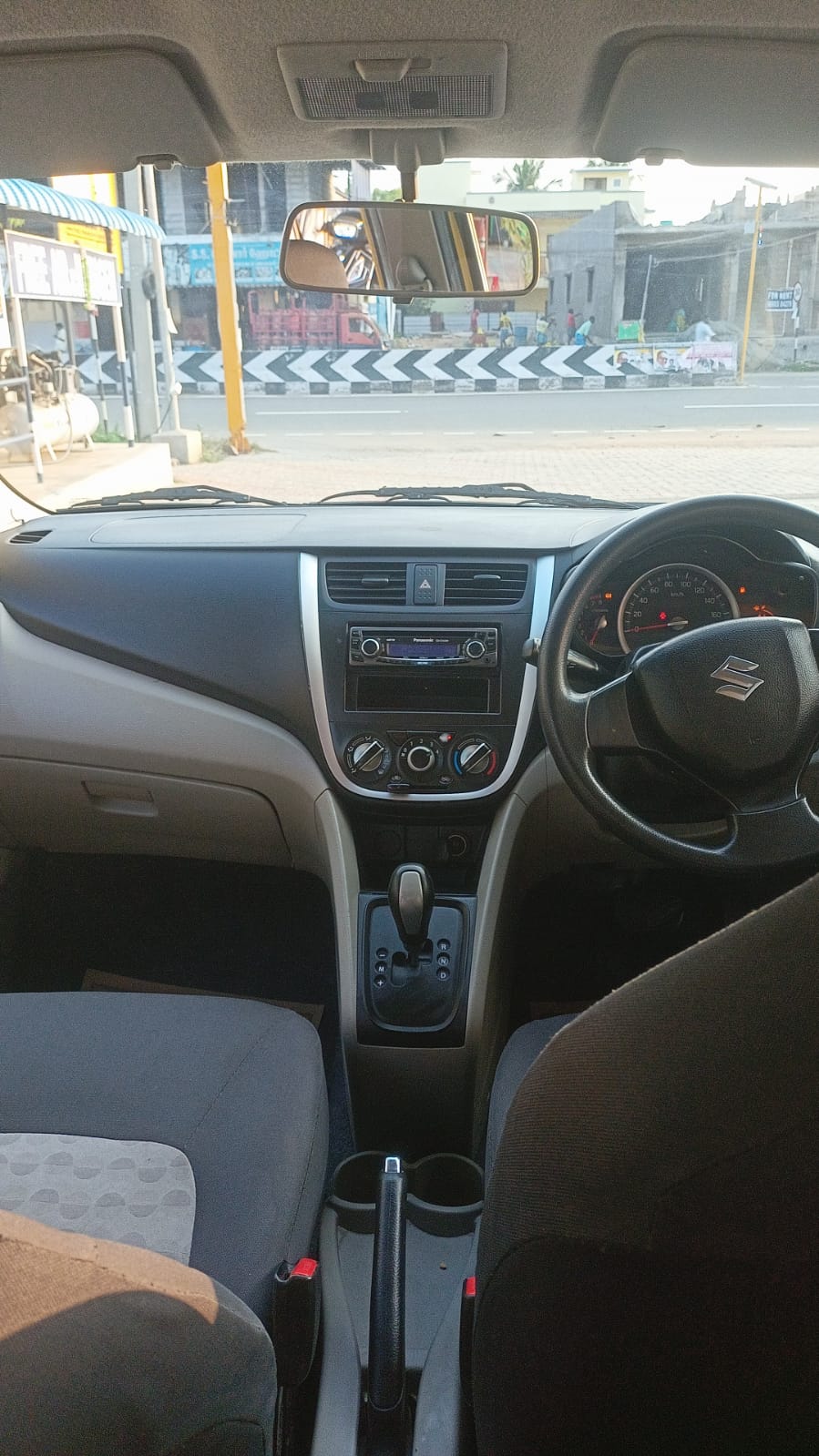 Used-Maruti Suzuki-Celerio-VXi-Cars-in-MADURAI-Second-Maruti Suzuki-Celerio-VXi-Cars-in-MADURAI-Per-Owned-Maruti Suzuki-Celerio-VXi-Cars-in-MADURAI