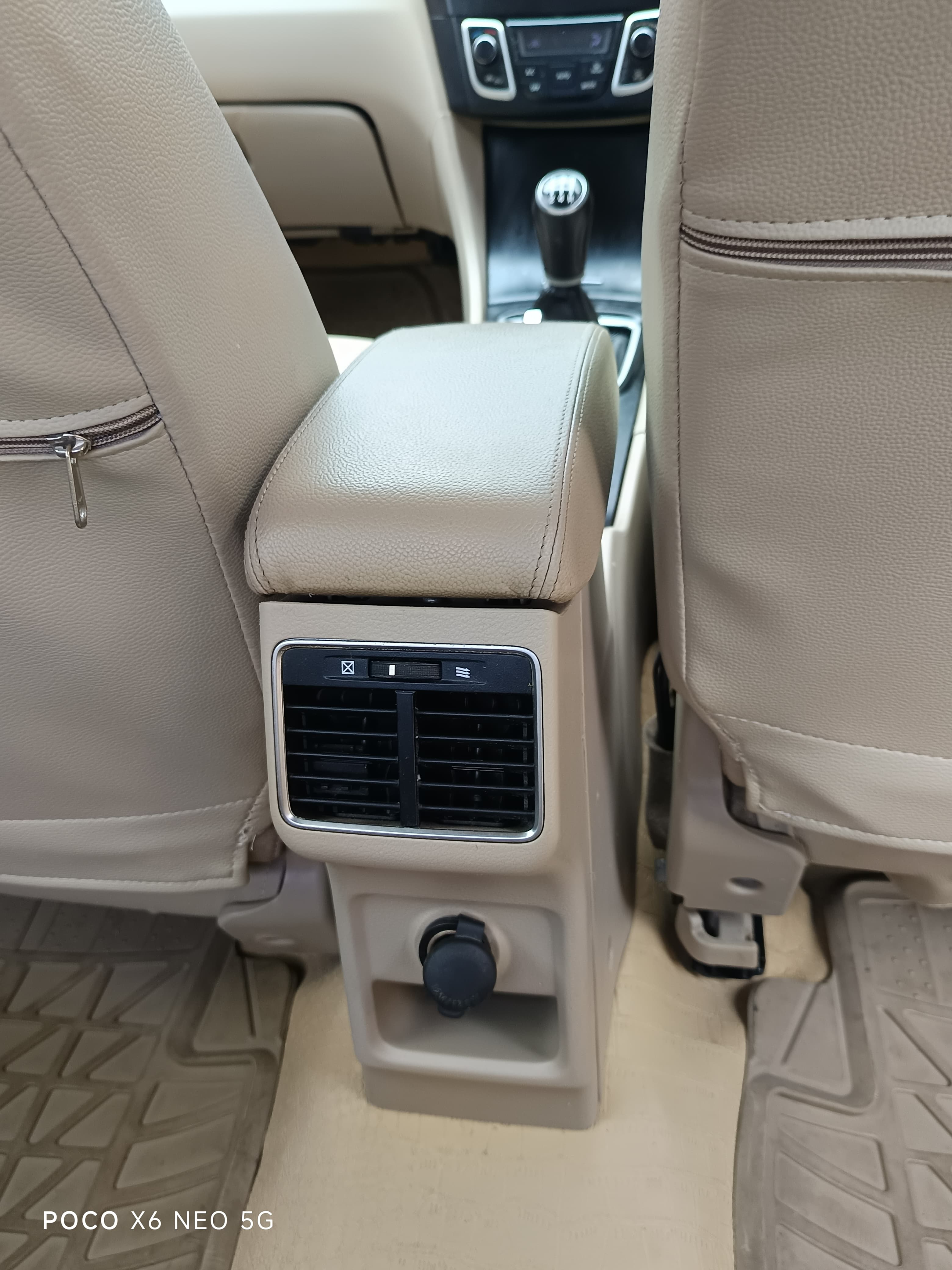 Used-Maruti Suzuki-Ciaz-VDI_Plus-Cars-in-MADURAI-Second-Maruti Suzuki-Ciaz-VDI_Plus-Cars-in-MADURAI-Per-Owned-Maruti Suzuki-Ciaz-VDI_Plus-Cars-in-MADURAI