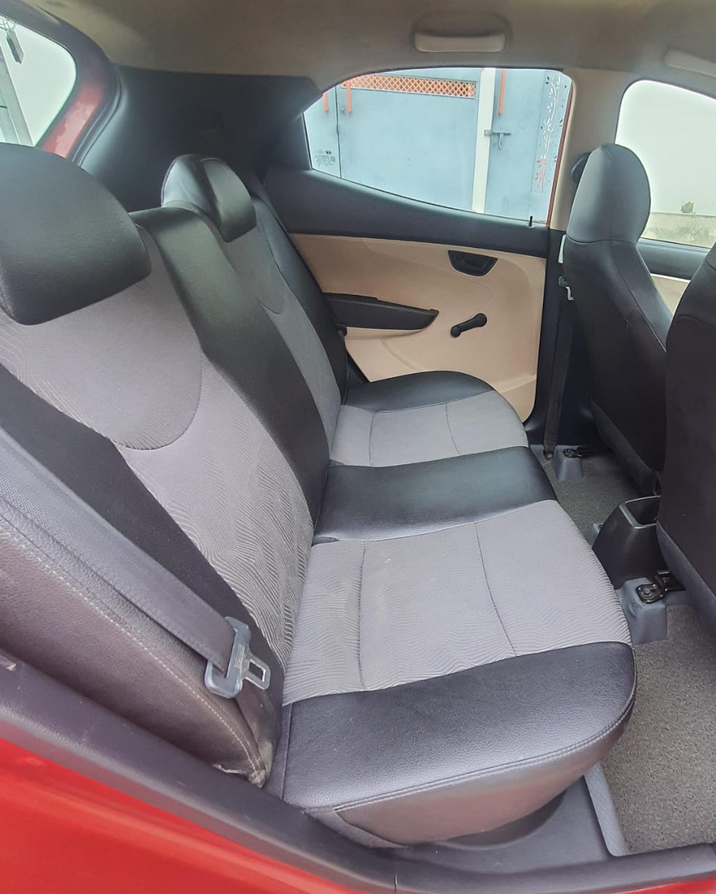 Used-Hyundai-Eon-Era_BSIV-Cars-in-MADURAI-Second-Hyundai-Eon-Era_BSIV-Cars-in-MADURAI-Per-Owned-Hyundai-Eon-Era_BSIV-Cars-in-MADURAI
