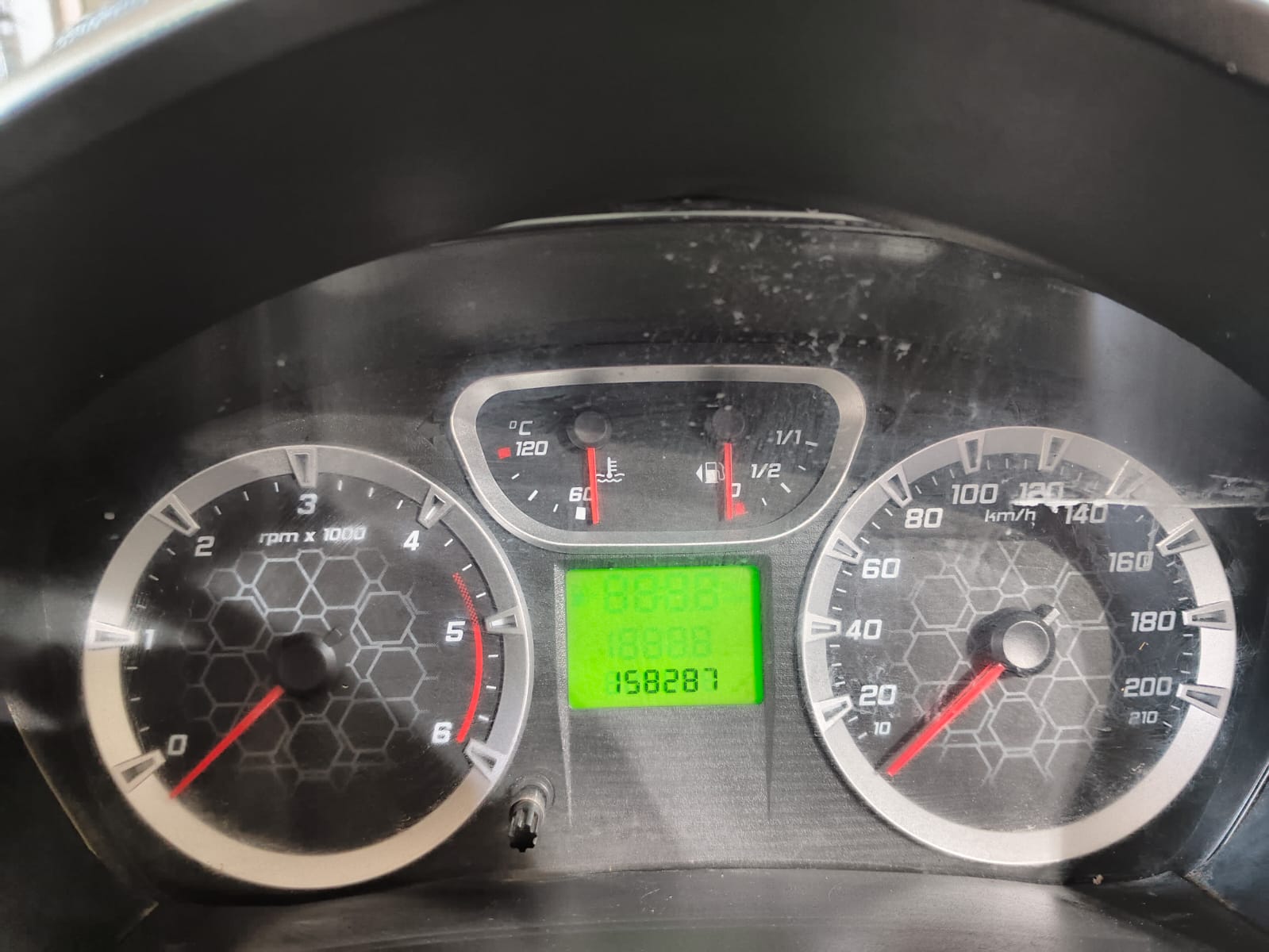 Used-Ford-Fiesta Classic -CLXi_1.4-Cars-in-MADURAI-Second-Ford-Fiesta Classic -CLXi_1.4-Cars-in-MADURAI-Per-Owned-Ford-Fiesta Classic -CLXi_1.4-Cars-in-MADURAI