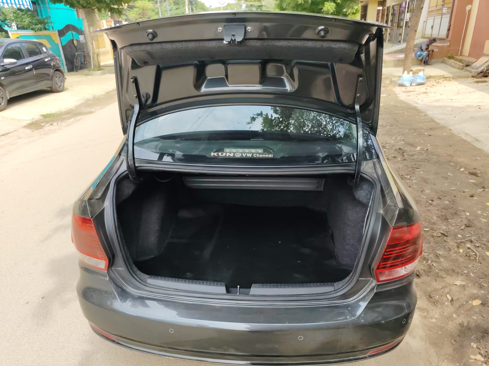 Used-Volkswagen-Vento-1.5_TDI-Cars-in-MADURAI-Second-Volkswagen-Vento-1.5_TDI-Cars-in-MADURAI-Per-Owned-Volkswagen-Vento-1.5_TDI-Cars-in-MADURAI